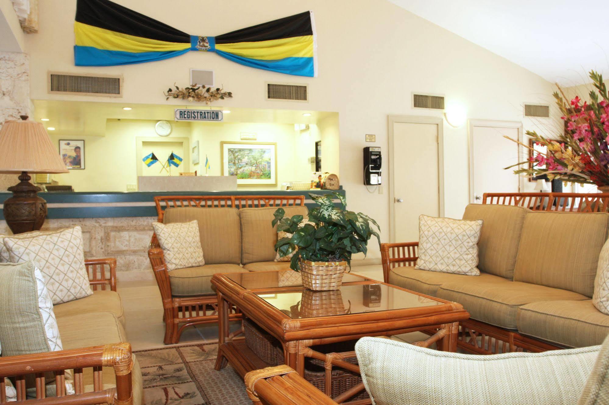 Castaways Resort And Suites Freeport Eksteriør billede